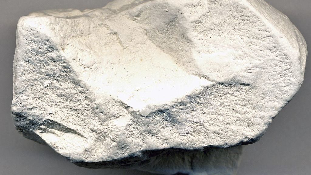kaolinite, main ingredient of kaolin